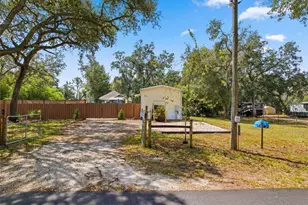 37680 Oak Forrest Dr, Dade City, FL 33523 - Photo 9