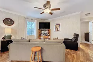 37680 Oak Forrest Dr, Dade City, FL 33523 - Photo 11