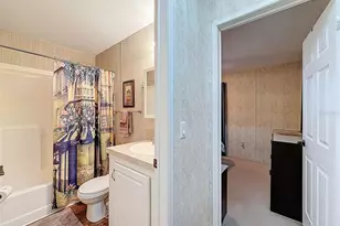 37680 Oak Forrest Dr, Dade City, FL 33523 - Photo 13