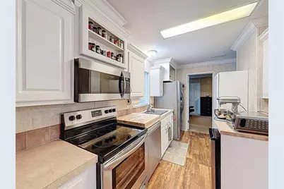 37680 Oak Forrest Drive, Dade City, FL 33523 - Photo 27