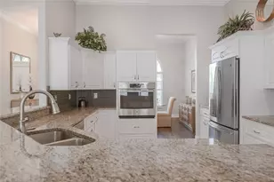 3600 Ashling Dr, Lakeland, FL 33803 - Photo 5