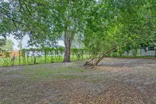 829 N Lake Ave, Lakeland, FL 33801 - Photo 41