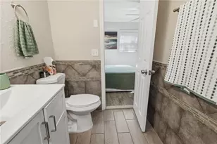 606 Holt Cir, Winter Haven, FL 33880 - Photo 27