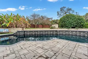 4623 Kings Point Ct, Lakeland, FL 33813 - Photo 11