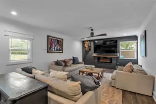 4623 Kings Point Ct, Lakeland, FL 33813 - Photo 45