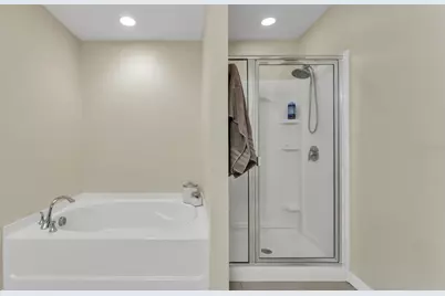 2369 Isabella Court, Lakeland, FL 33805 - Photo 15