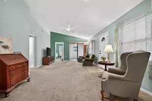 570 Eagle Run, Lakeland, FL 33809 - Photo 5