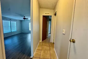 3713 Smith Ryals Rd, Plant City, FL 33567 - Photo 15