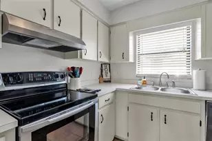 248 Marble Ln, Lakeland, FL 33809 - Photo 11