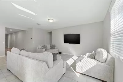 1015 Kobuk Street, Haines City, FL 33844 - Photo 7