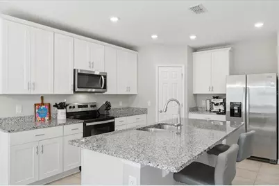 1015 Kobuk Street, Haines City, FL 33844 - Photo 9