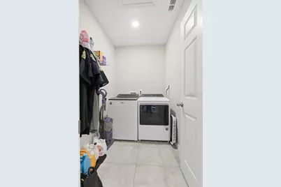 1015 Kobuk Street, Haines City, FL 33844 - Photo 31