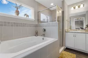 1042 Corso Dr, Winter Haven, FL 33884 - Photo 13