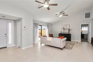 1880 N Crystal Lake Dr, Lakeland, FL 33801 - Photo 5