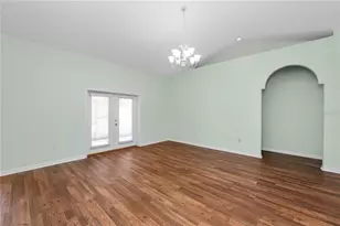 2258 Colony Club Dr, Lakeland, FL 33813 - Photo 7