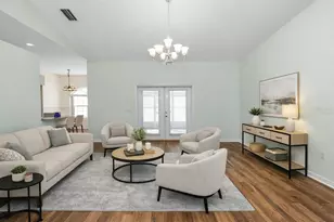 2258 Colony Club Dr, Lakeland, FL 33813 - Photo 7