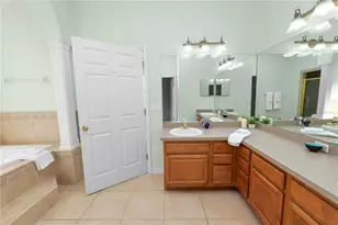 2258 Colony Club Dr, Lakeland, FL 33813 - Photo 33