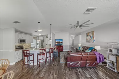 5132 Quadrangle Court, Wesley Chapel, FL 33544 - Photo 19