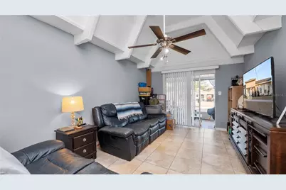 4311 Club Circle, Lakeshore, FL 33854 - Photo 9