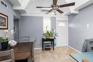4311 Club Cir, Lakeshore, FL 33854 - Photo 9