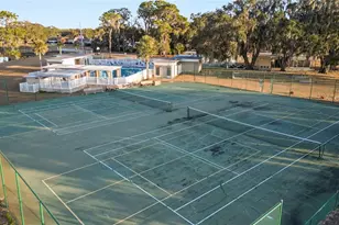 4311 Club Cir, Lakeshore, FL 33854 - Photo 33