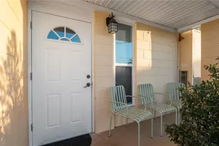 4311 Club Cir, Lakeshore, FL 33854 - Photo 5