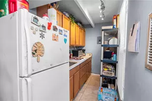 4311 Club Cir, Lakeshore, FL 33854 - Photo 13