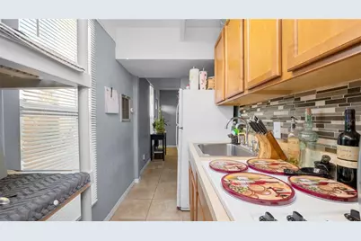 4311 Club Circle, Lakeshore, FL 33854 - Photo 15