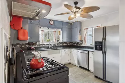 998 Campbell Avenue, Lake Wales, FL 33853 - Photo 11