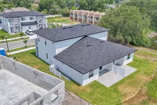 1171 Windjammer Dr, Lakeland, FL 33803 - Photo 5