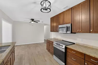 311 NE 5th Street, Mulberry, FL 33860 - Photo 15