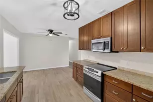 311 NE 5th St, Mulberry, FL 33860 - Photo 15