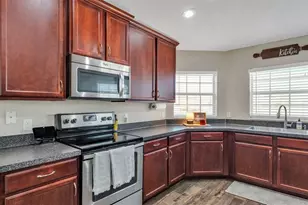 6318 Presidential Ln, Lakeland, FL 33811 - Photo 7