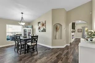 6318 Presidential Ln, Lakeland, FL 33811 - Photo 11