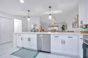 18314 Aintree Ct, Tampa, FL 33647 - Photo 11