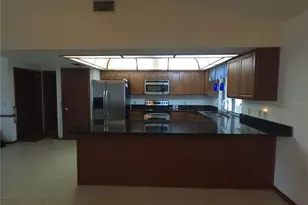 3924 Crews Lake Dr, Lakeland, FL 33813 - Photo 5