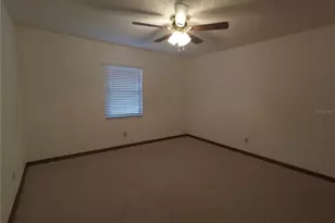 3924 Crews Lake Dr, Lakeland, FL 33813 - Photo 9