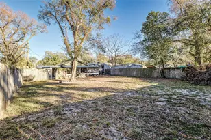 516 Walnut St, Auburndale, FL 33823 - Photo 5