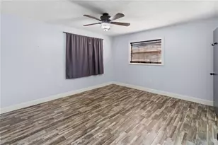 223 S Shore Dr, Eagle Lake, FL 33839 - Photo 23