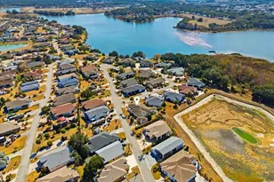 352 Meandering Way, Polk City, FL 33868 - Photo 9