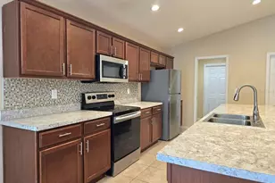 1022 Rivershore Ave, Lakeland, FL 33809 - Photo 5