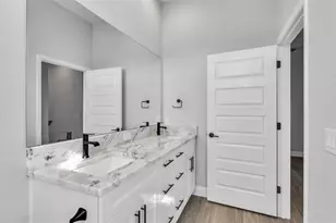 1170 Windjammer Dr, Lakeland, FL 33803 - Photo 39