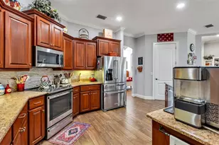 5629 Hillside Landings Rd, Lakeland, FL 33810 - Photo 11
