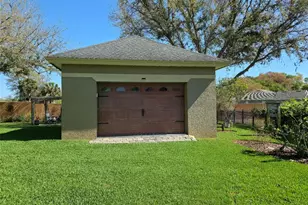 5629 Hillside Landings Rd, Lakeland, FL 33810 - Photo 7