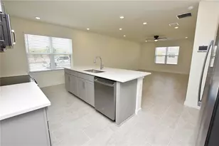 3183 Cup Dr, Lakeland, FL 33803 - Photo 11