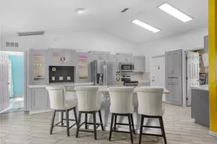 8926 Cypresswood Dr, Lake Wales, FL 33898 - Photo 7