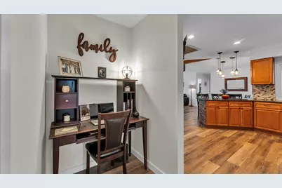 6727 Nells Way, Lakeland, FL 33813 - Photo 7