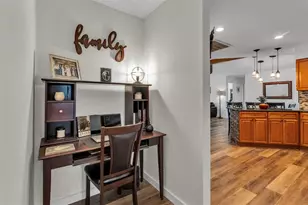 6727 Nells Way, Lakeland, FL 33813 - Photo 7