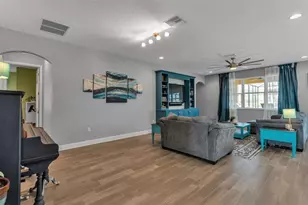 1929 Via Lago Dr, Lakeland, FL 33810 - Photo 25