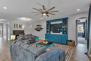 1929 Via Lago Dr, Lakeland, FL 33810 - Photo 21